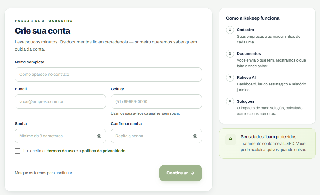 Tela de cadastro da Rekeep: passo 1 de 3, criar a conta, e ao lado como a Rekeep funciona em quatro etapas